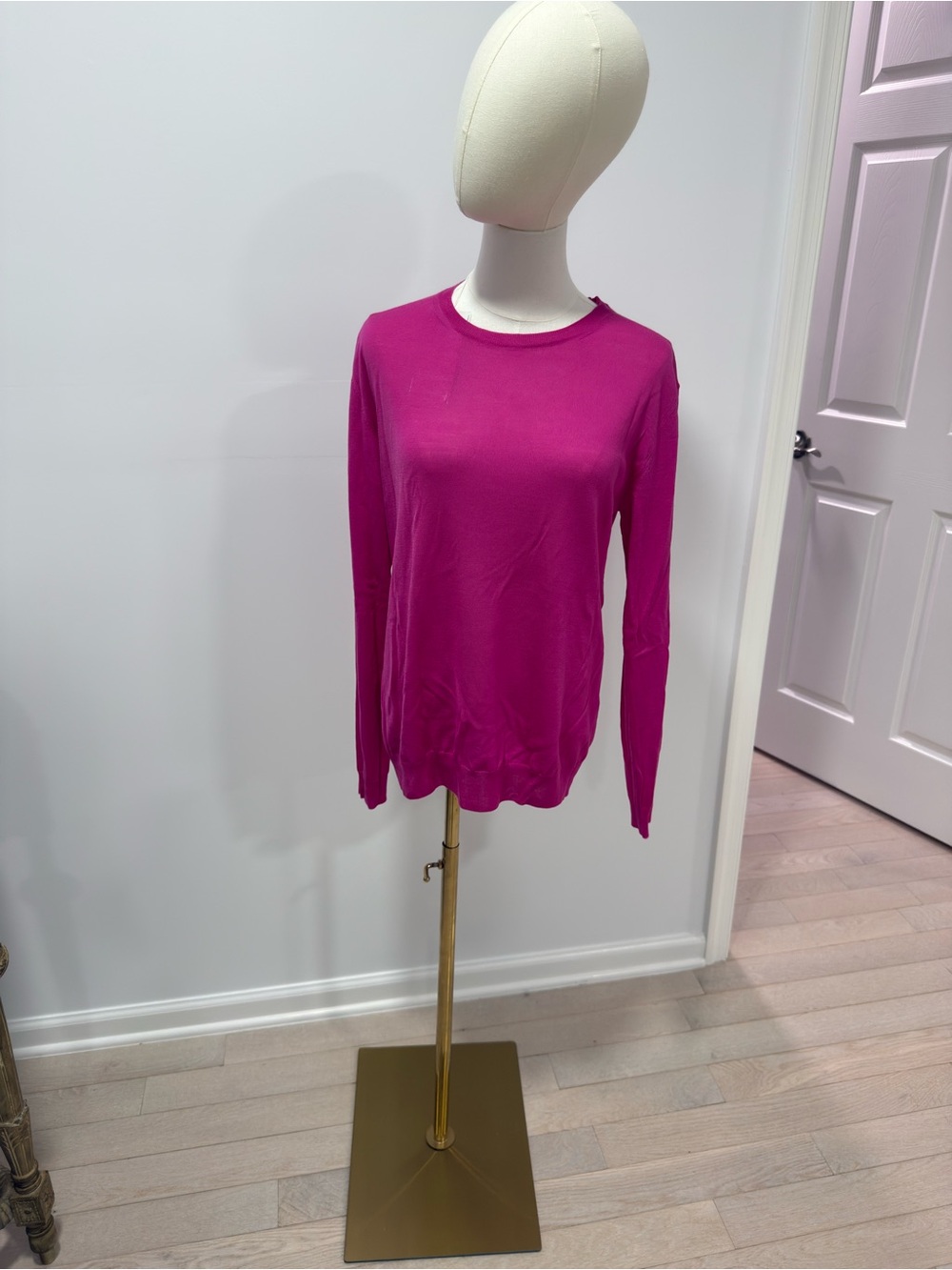 Designer Stella McCartney Women's Crewneck Long-Sleeve Top - Fuchsia Virgin Wool